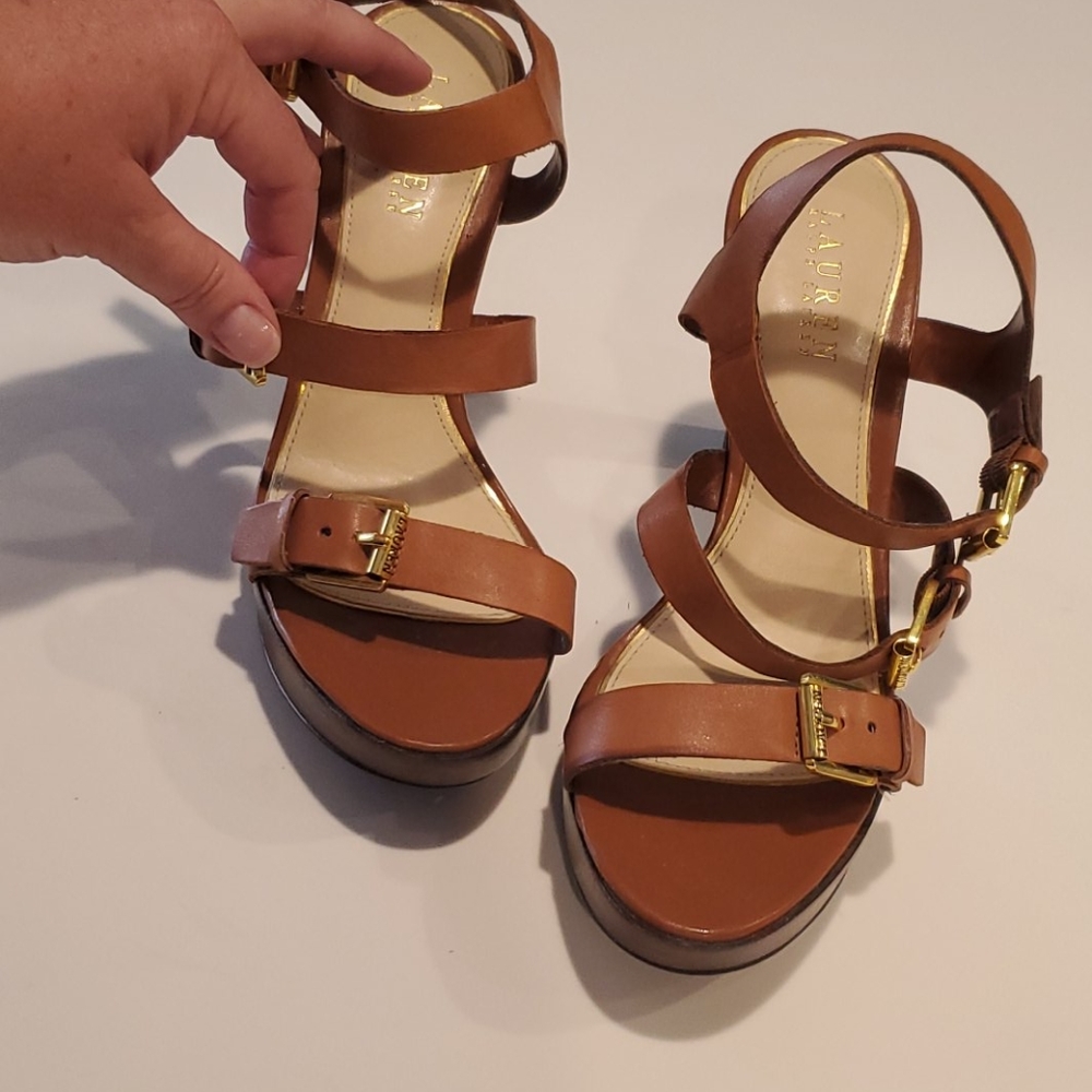 Lauren by Ralph Lauren size 9 with 4.5" heel. NWOT
